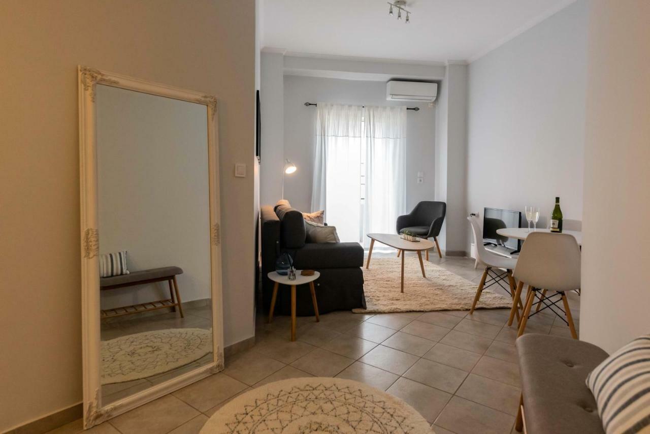 Avra Apartment Kalamata Exterior foto